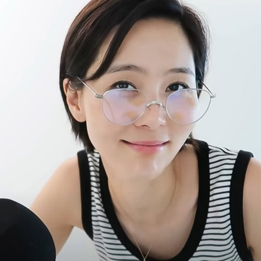 세컨아이즈-김나영 유튜브 노필터 프로젝트프로덕트 Klassik type B Narrow C02 코받침 없는 안경테