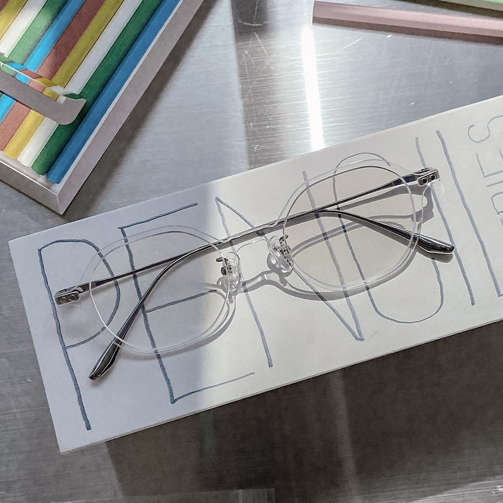 세컨아이즈-그라픽플라스틱 람스 펜슬 RAMS pencil 02 c.sil 다각형 뿔테 안경